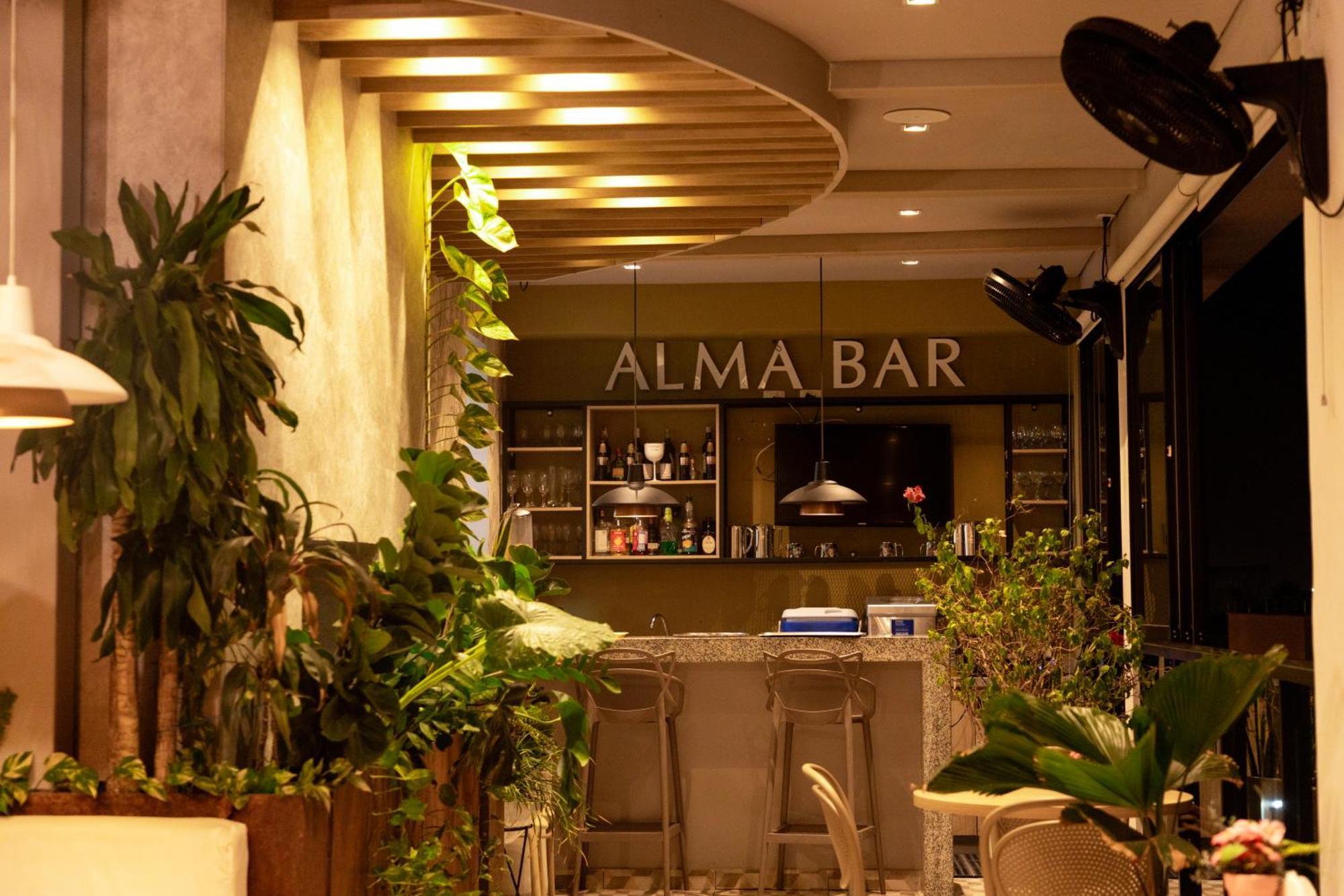 Hotel Santa Clara Boutique มอนเตริอา ภายนอก รูปภาพ