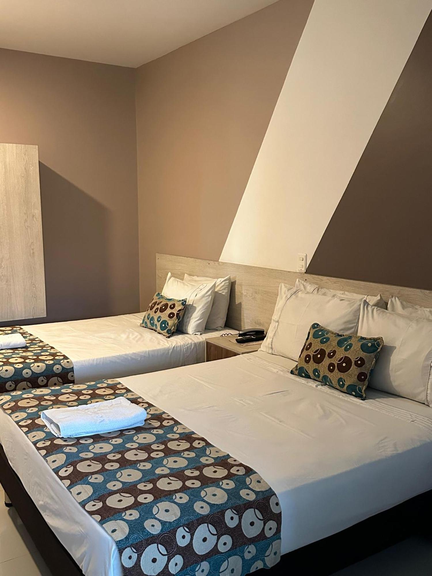 Hotel Santa Clara Boutique มอนเตริอา ภายนอก รูปภาพ