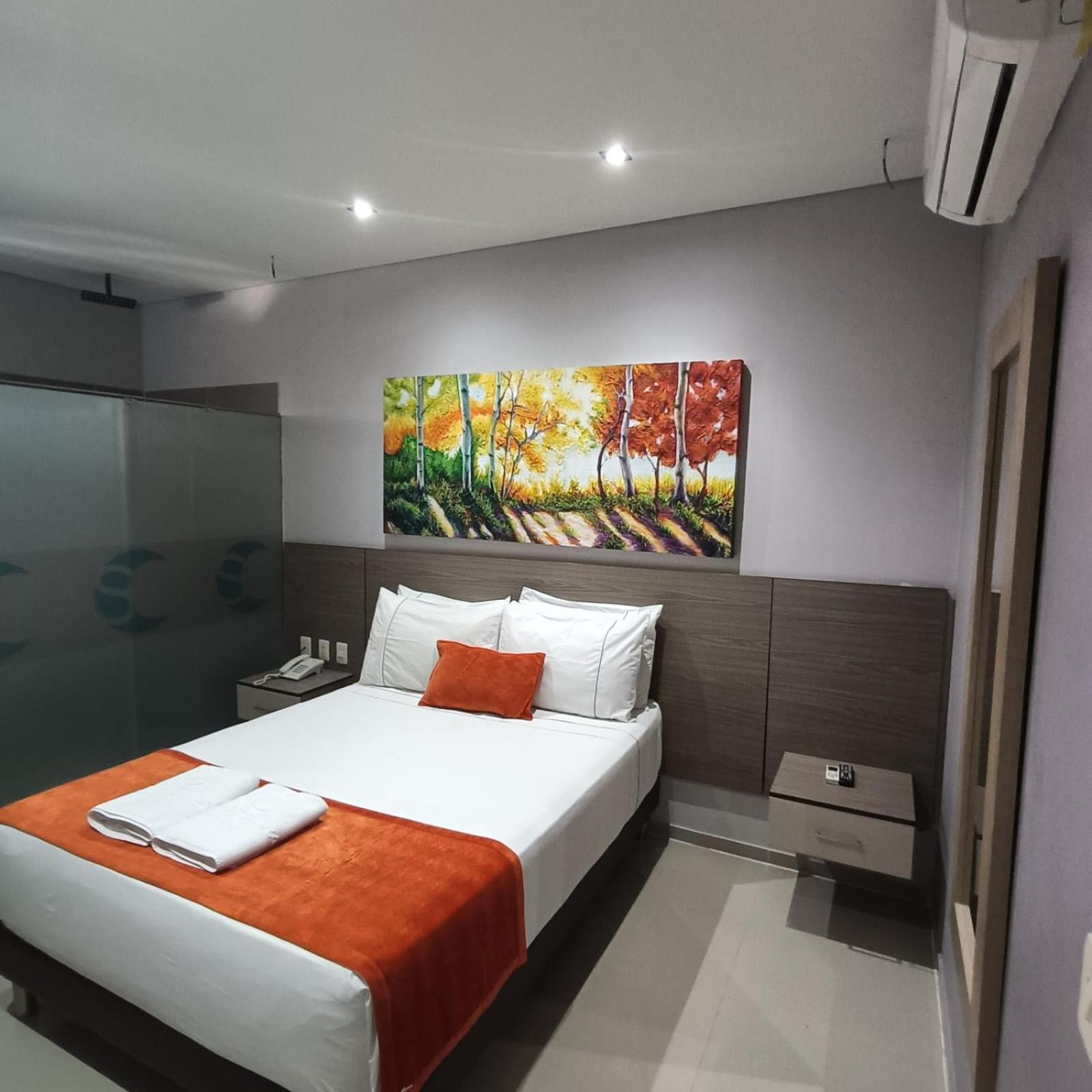 Hotel Santa Clara Boutique มอนเตริอา ภายนอก รูปภาพ